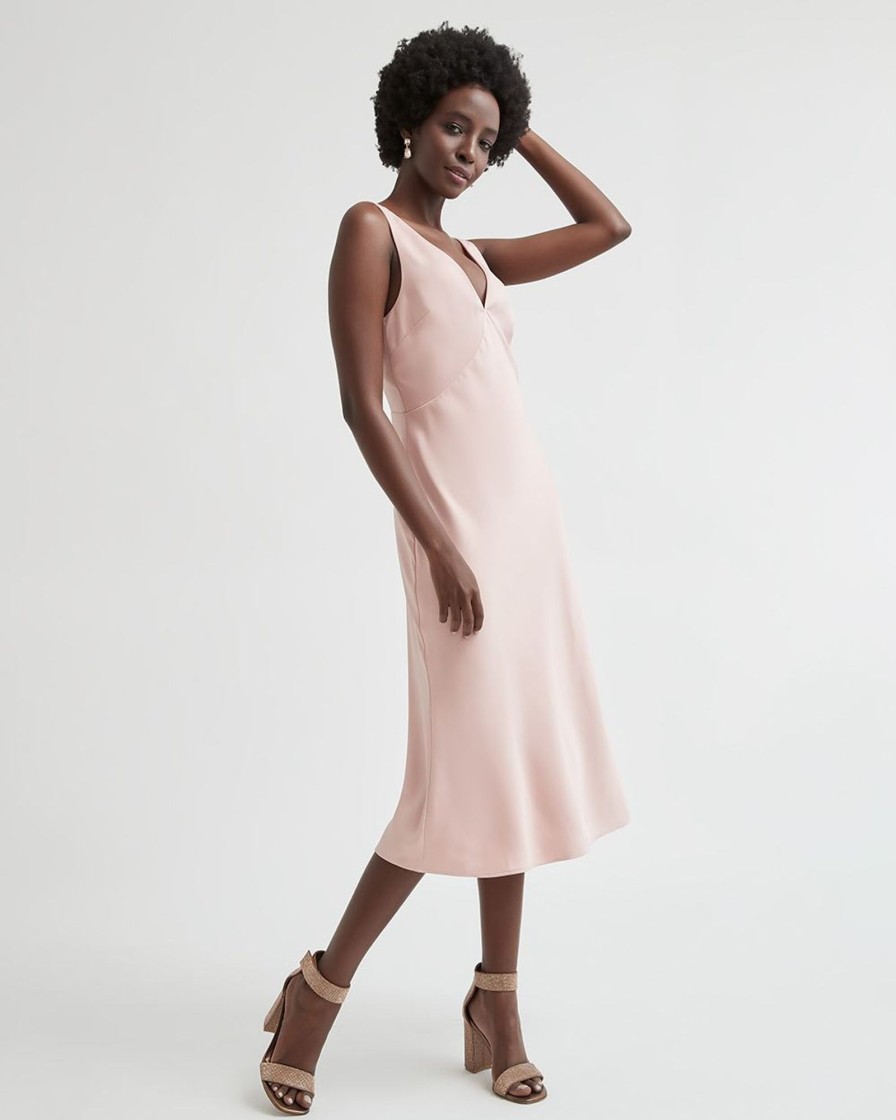 Women r.w. & co. Dresses & Jumpsuits | Satin A-Line Cocktail Dress With V Neckline Misty Rose