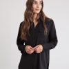 Women r.w. & co. Blouses & Shirts | Long-Sleeve Fluid Twill Buttoned-Down Tunic Black