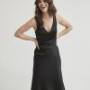 Women r.w. & co. Dresses & Jumpsuits | Satin A-Line Cocktail Dress With V Neckline Black