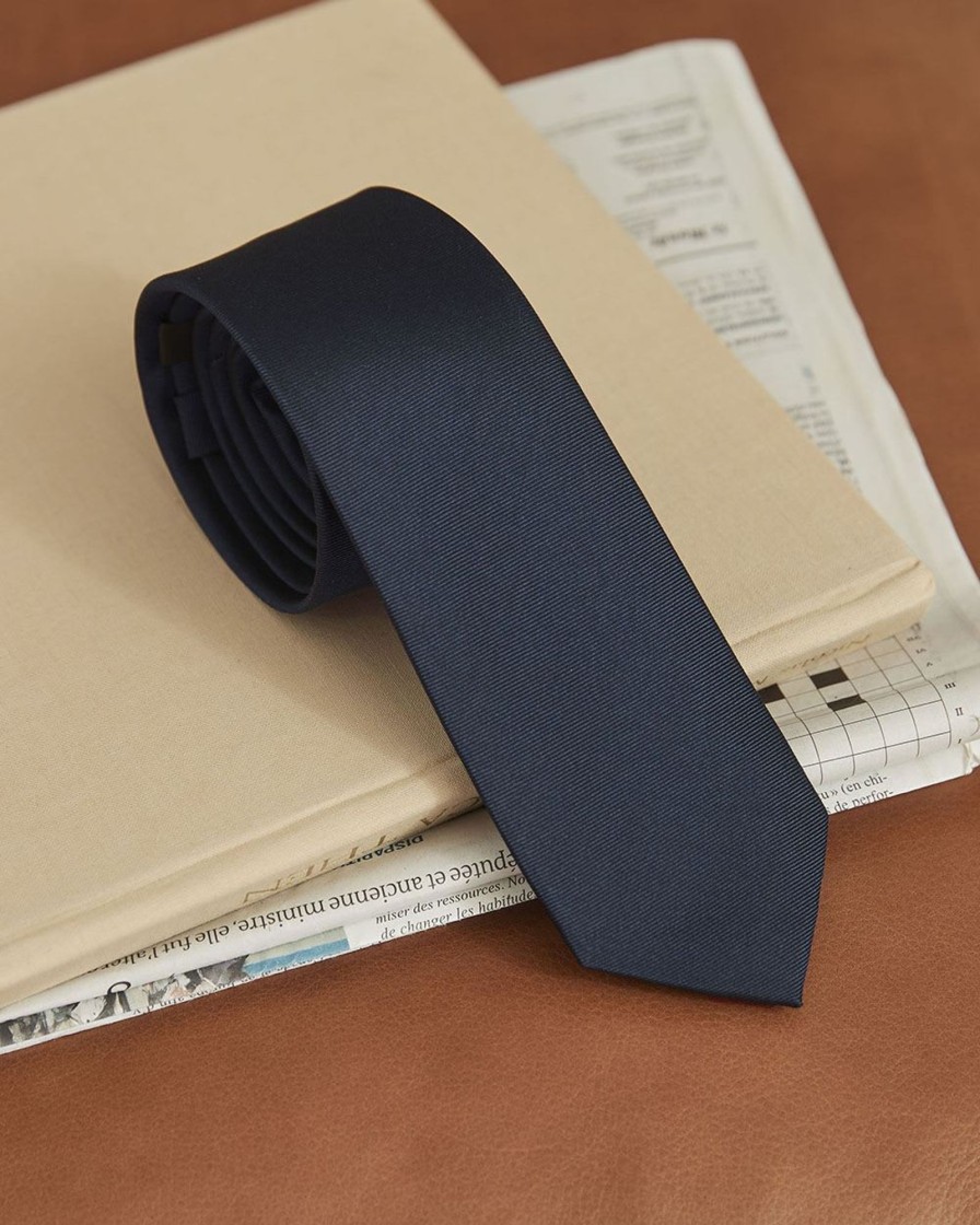 Men r.w. & co. Ties & Bow Ties | Regular Solid Navy Tie Navy Blue