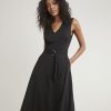 Women r.w. & co. Dresses & Jumpsuits | Sleeveless Fit And Flare Dress With V Neckline Black