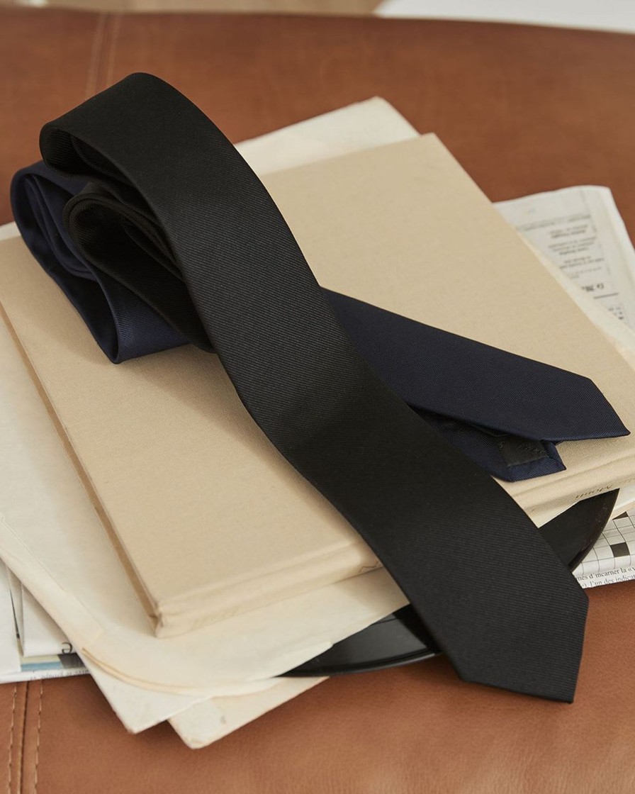 Men r.w. & co. Ties & Bow Ties | Regular Solid Tie Black